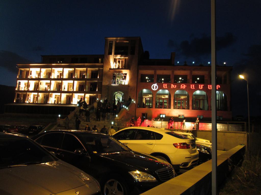 Akhtamar Hotel Cjsc Arzakan エクステリア 写真