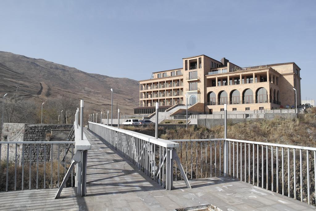 Akhtamar Hotel Cjsc Arzakan エクステリア 写真