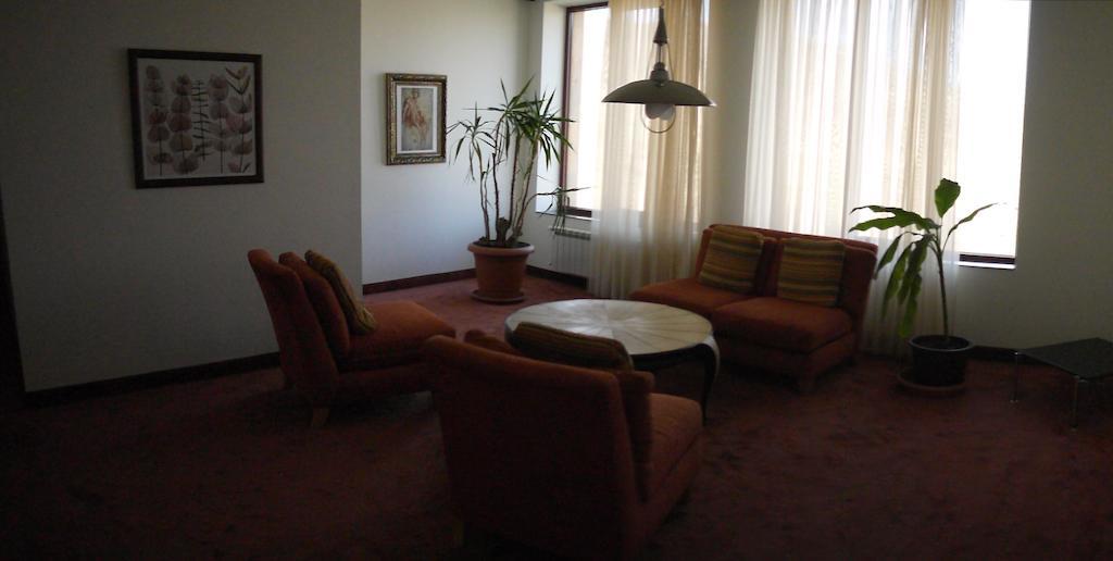 Akhtamar Hotel Cjsc Arzakan エクステリア 写真