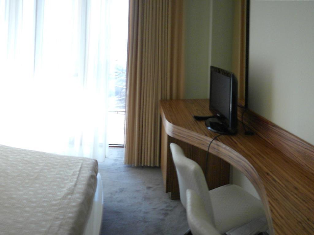Akhtamar Hotel Cjsc Arzakan エクステリア 写真