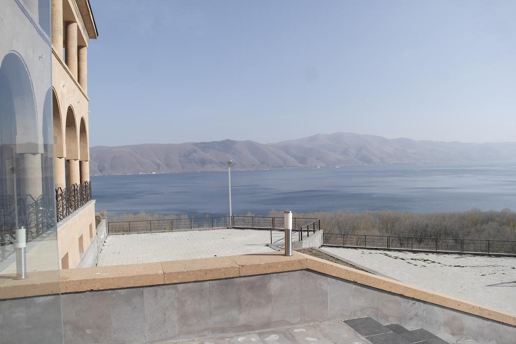 Akhtamar Hotel Cjsc Arzakan エクステリア 写真